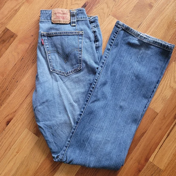 Levi's Women's 525 Bootcut Jeans Sz 8M Y2k Perfect Waist Midrise - Picture 1 of 6